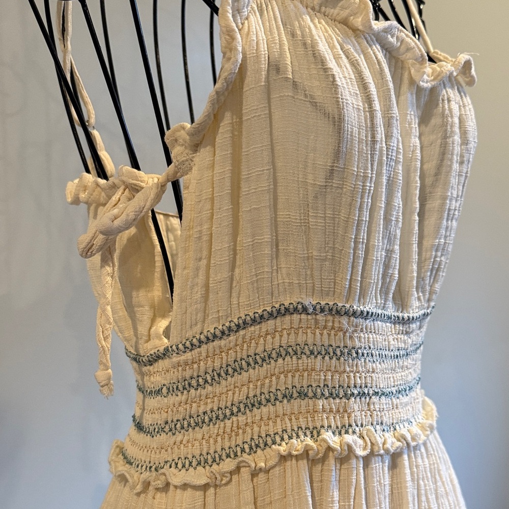 Hem & Thread Cream Off-Shoulder Midi Dress - Picture 2 of 3